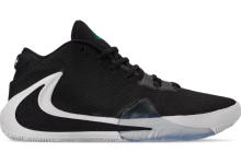 字母哥首款签名战靴即将登场Nike Zoom Freak 1发售日期：2019年7月10日货号：BQ5422-001