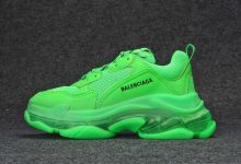 巴黎世家 气垫 BALENCIAGA 19SS Triples货号：ECBA800616H